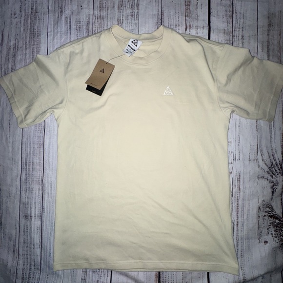 Nike Other - Nike ACG Men's Loose Fit Pale Green T-Shirt Sz Small Dri-FIT M90 NWT HJ0798-229
